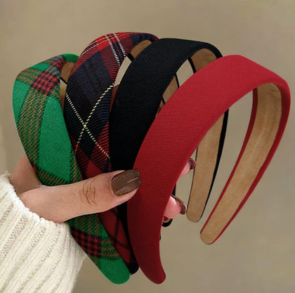 Bandeau Huachi à carreaux rouges, vue de face