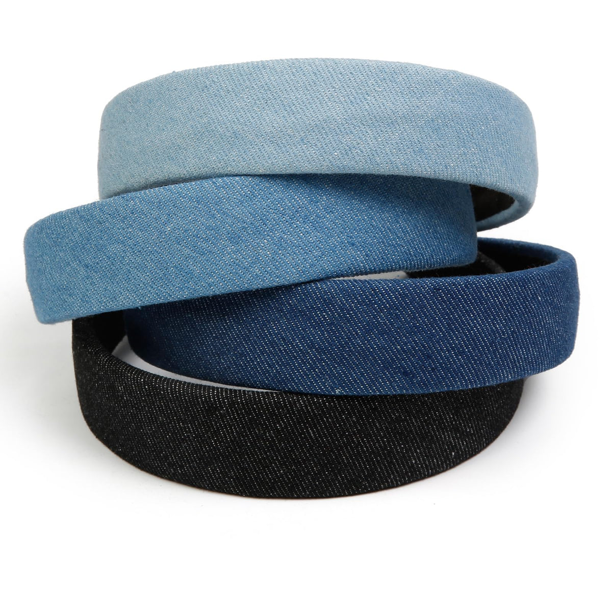 Bandeau Huachi porté avec une coiffure simple