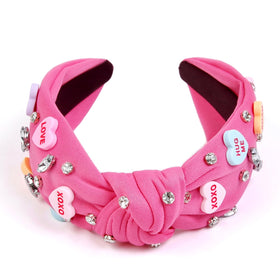 Bandeau Huachi porté par une femme avec des cheveux lâchés