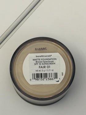 bareMinerals Fond de Teint Poudré Mat 55g en usage quotidien