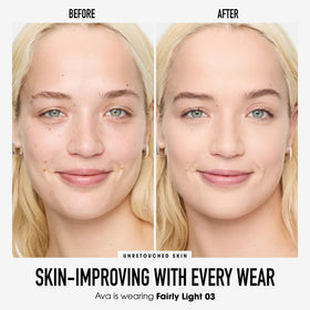 bareMinerals Poudre Minérale Libre SPF 15 50g avec application sur la peau