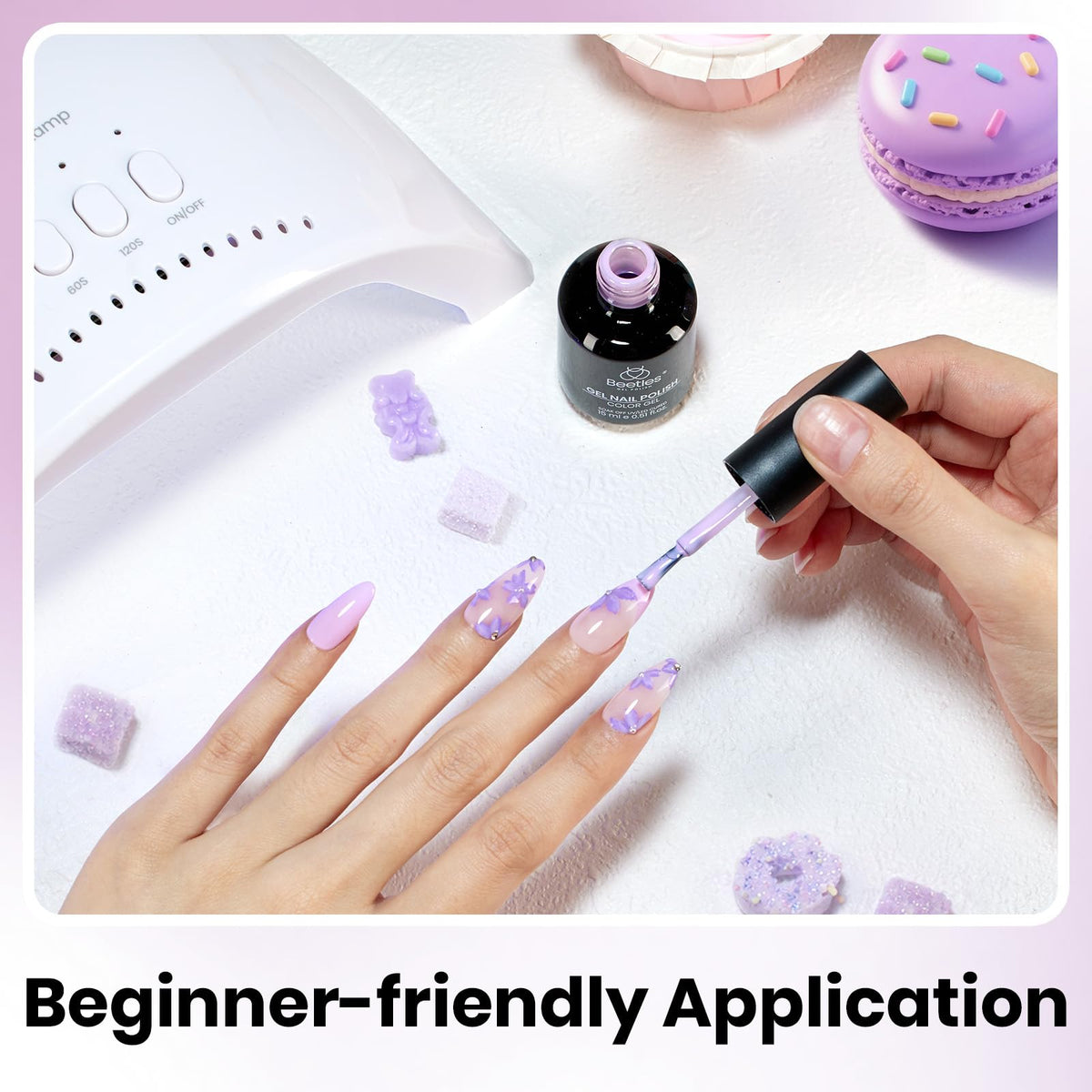 beetles Gel Polish vernis gel lilas sur un fond blanc