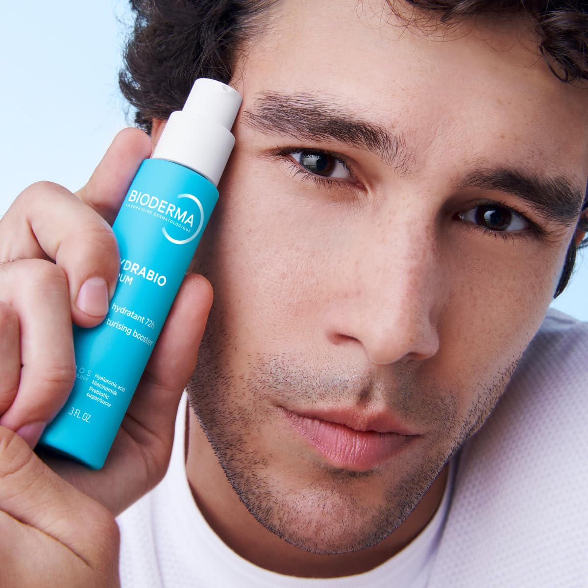 Bioderma Hydrabio Sérum 59g, présentation en environnement de beauté