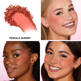 Blush Too Faced Cloud Crush Tequila Sunset en gros plan sur la poudre