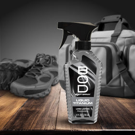 Bod Man Spray Corporel Liquid Titanium 8 oz flacon ouvert