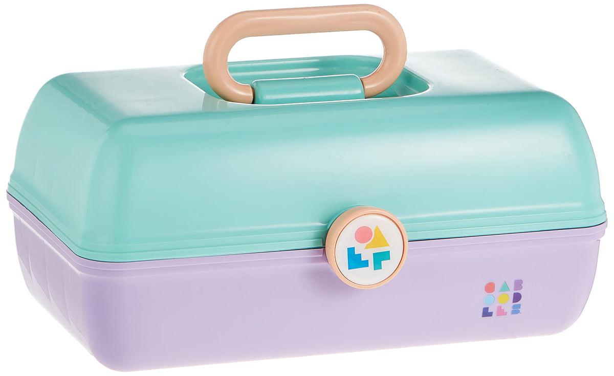 Boîte à maquillage Caboodles On-The-Go Girl vue de côté, design rétro