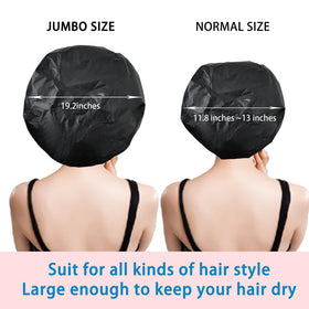 Bonnet de douche jumbo CHFONG plié sur une table