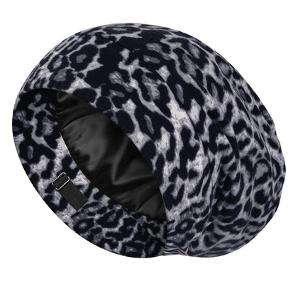 Bonnet de nuit LULUSILK en soie noire léopard, vue de face
