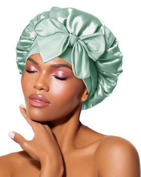 Bonnet en satin BONNET QUEEN vue avant, couleur vert sauge