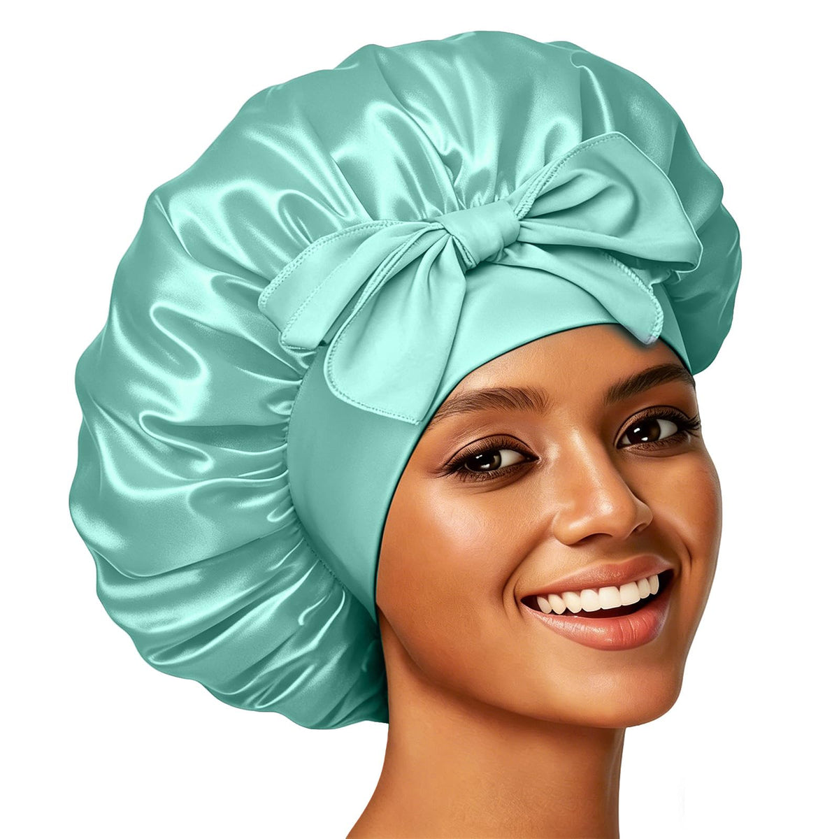 Bonnet en satin vert Confvrter en vue de face