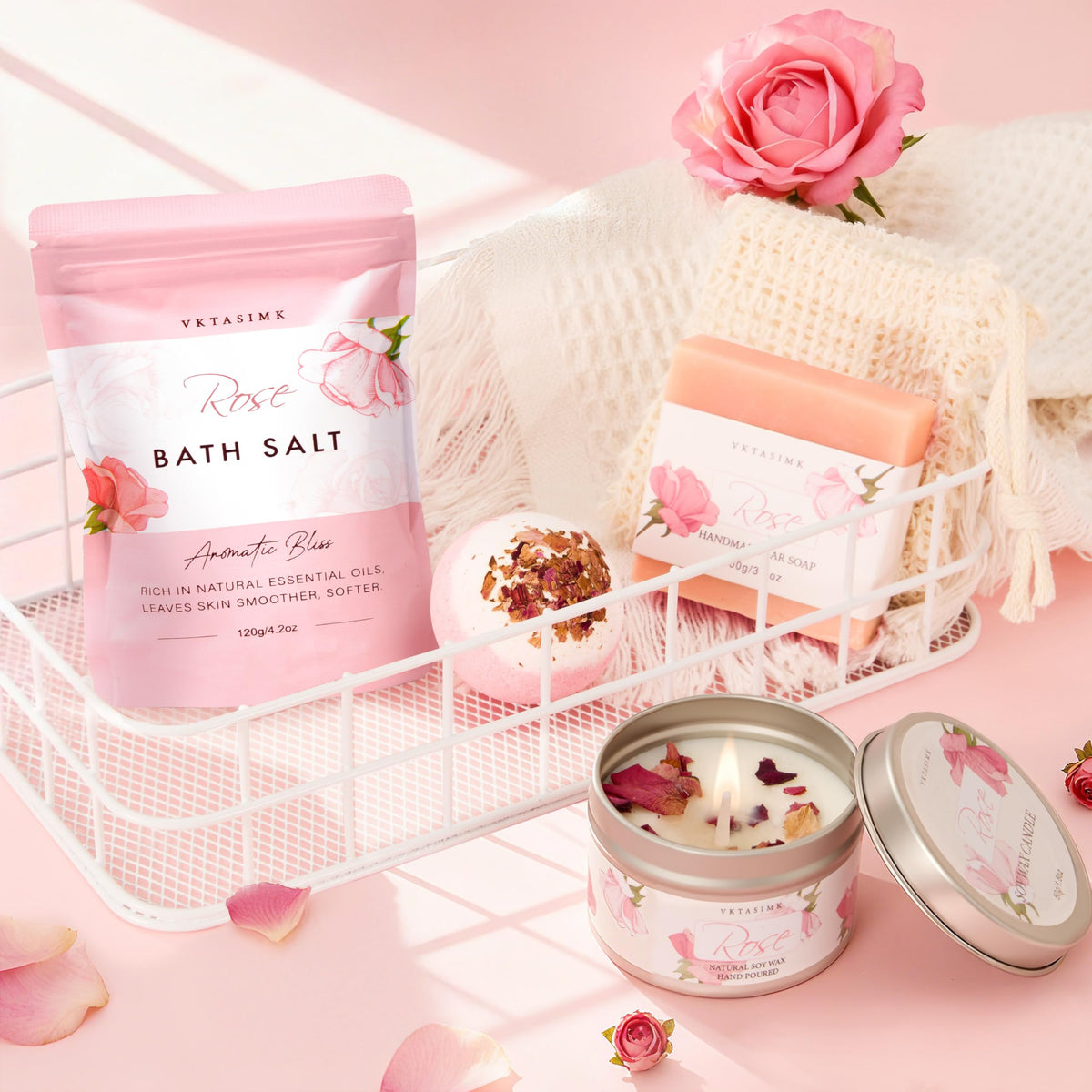 Boules de bain et baume à lèvres du coffret spa