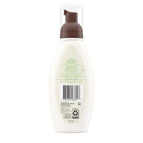 Bouteille de nettoyant Aveeno avec une texture moussante