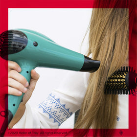 Bouton d'air frais sur le Sèche-Cheveux REVLON