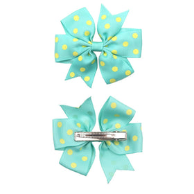 Bows pour cheveux CÉLLOT avec clip alligator en gros plan
