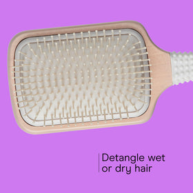 Brosse à cheveux Conair en céramique avec poils en tourmaline