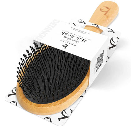 Brosse à cheveux en bambou Beauty by Earth vue avant avec poils flexibles