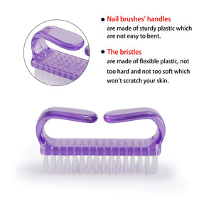 Brosse à Ongles MODENGKONGJIAN en usage sur des ongles