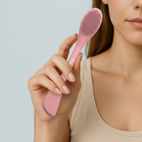 Brosse à pores RamPula dans un environnement de salle de bain