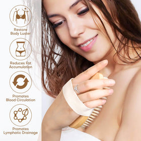 Brosse de bain Bealihelp en utilisation sous la douche