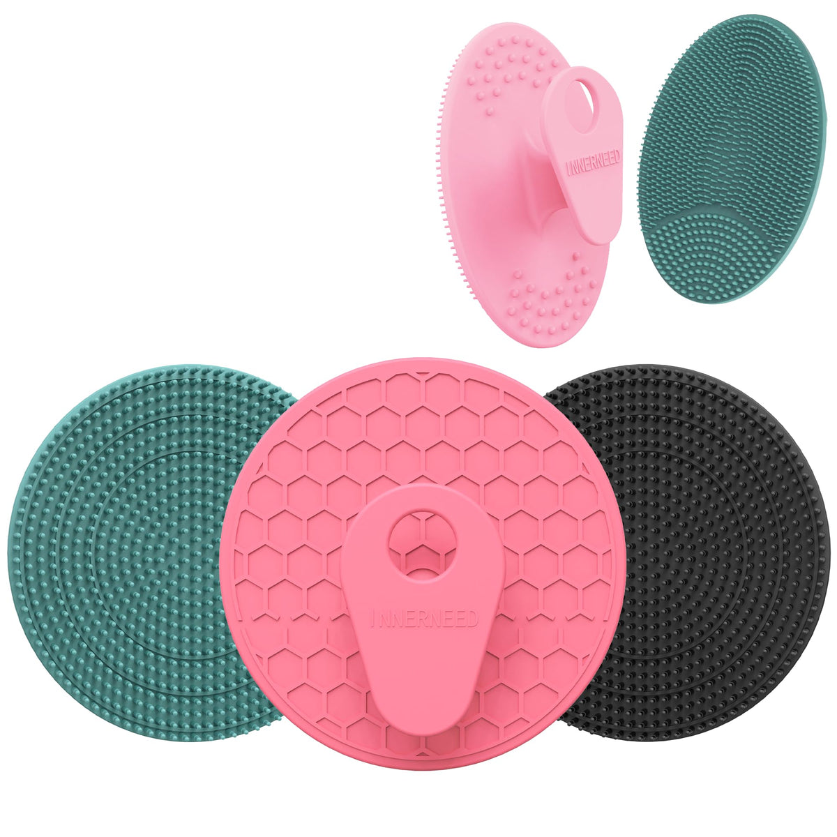 Brosse de bain INNERNEED en action, utilisation sous la douche