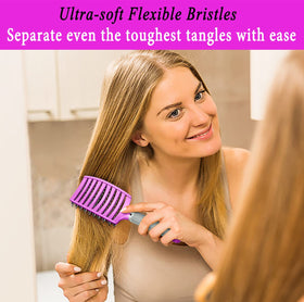 Brosse démêlante KTKUDY utilisée sur des cheveux bouclés
