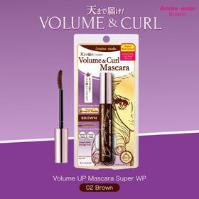 Brosse du mascara Heroine Make pour une application précise.