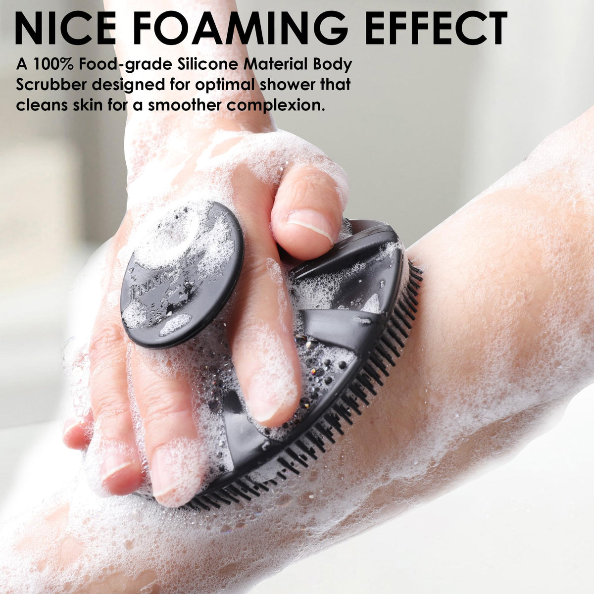 Brosse en silicone INNERNEED avec prise ergonomique