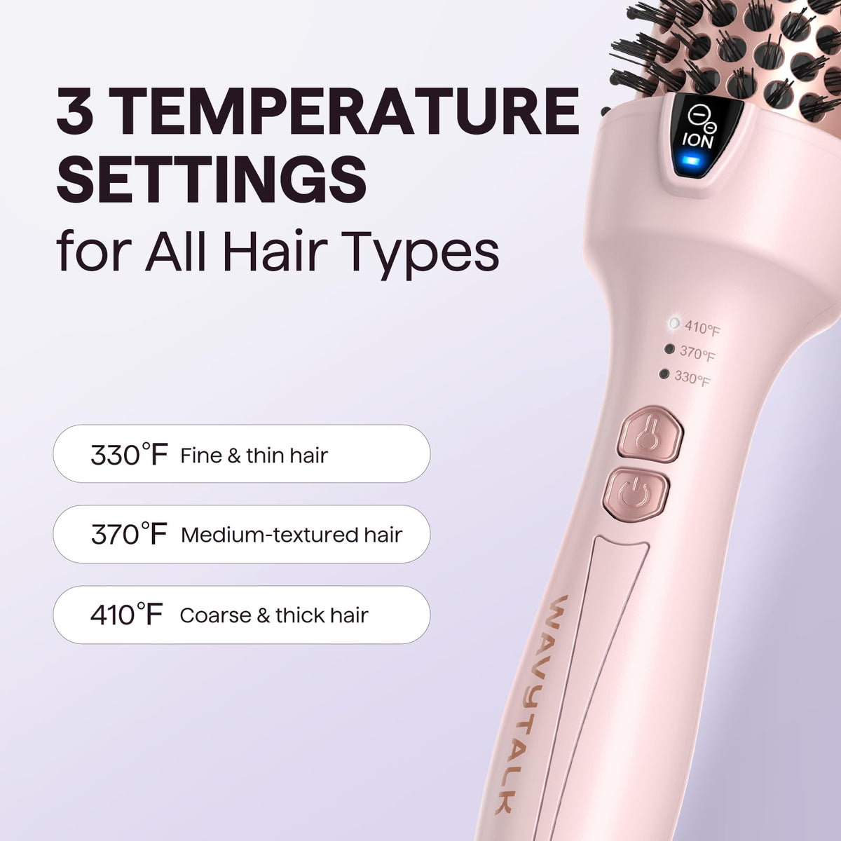 Brosse thermique wavytalk 1,5'' mise en scène sur une table de maquillage