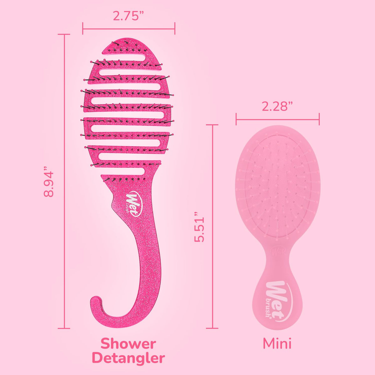 Brosse Wet Brush utilisée sur des cheveux bouclés