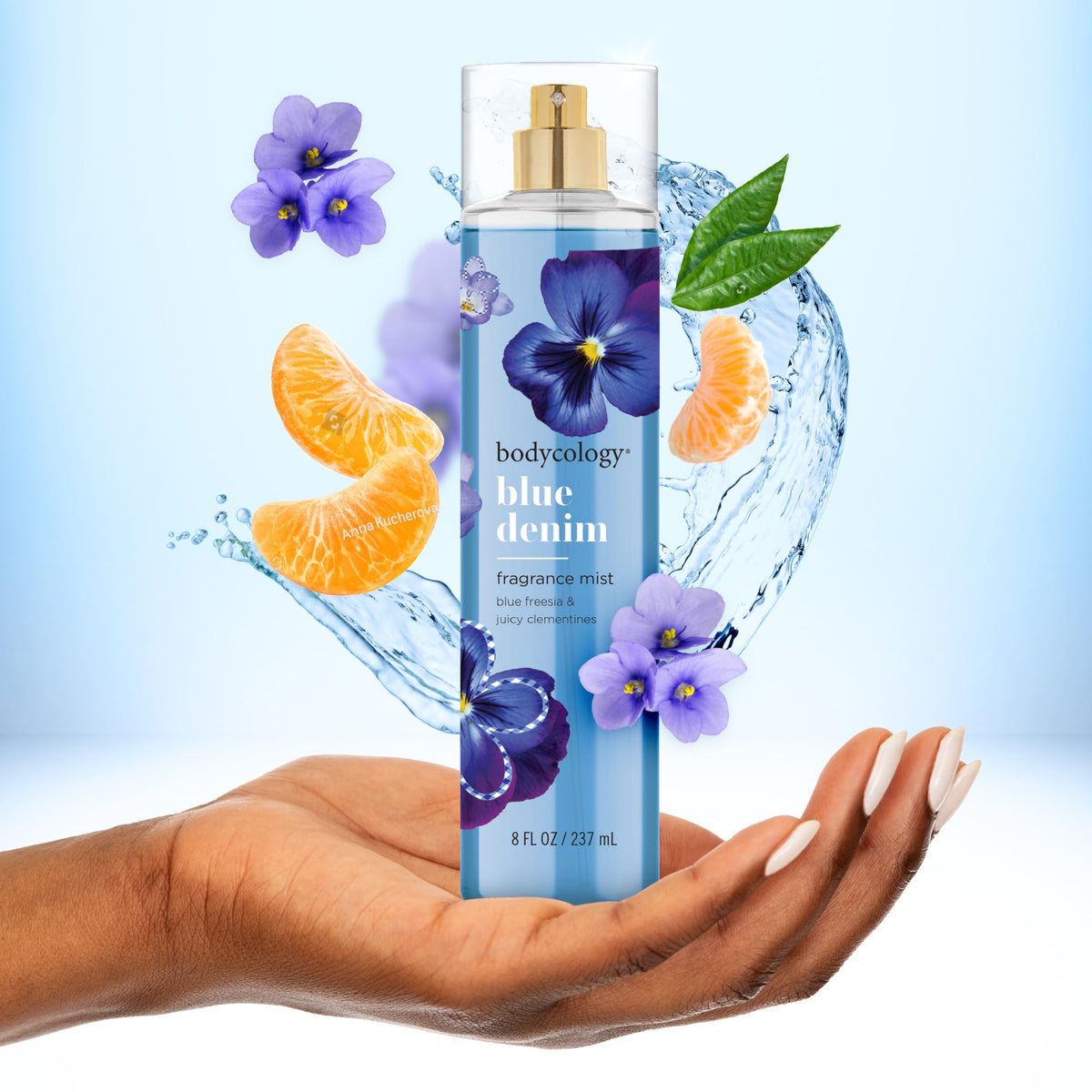 Brume parfumée Bodycology Blue Denim 240 ml vue de côté