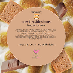 Brume parfumée Bodycology Cozy Fireside S'more avec arrière-plan chaleureux