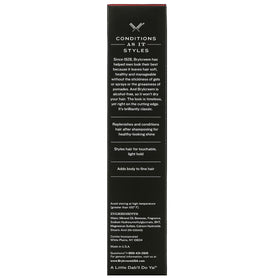 Brylcreem crème capillaire 3-en-1 sur un miroir