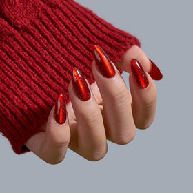 BTArtbox faux ongles pressés Mystic Ruby en application