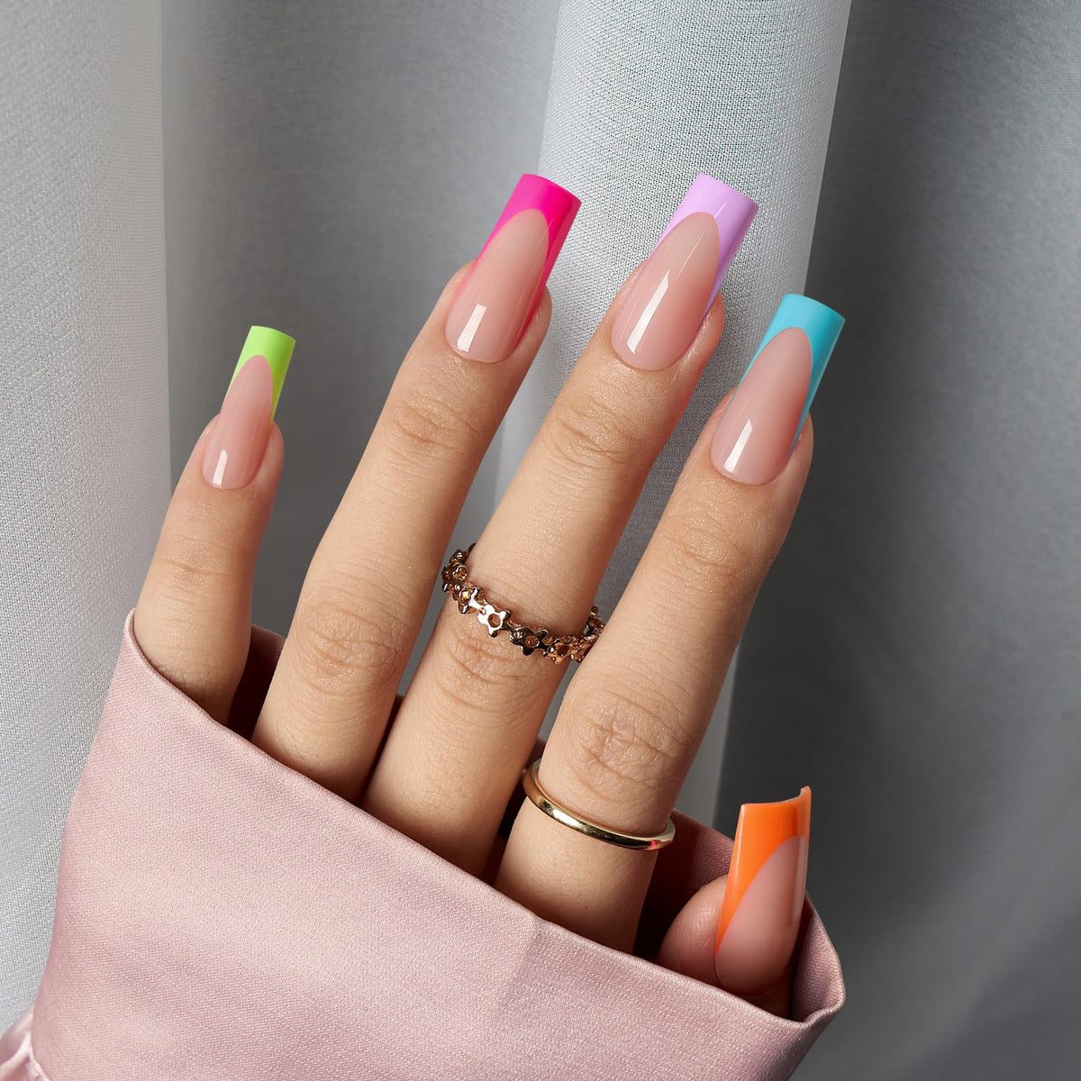 BTARTBOXNAILS Faux Ongles Pastel French Tip L Square pêche avec packaging