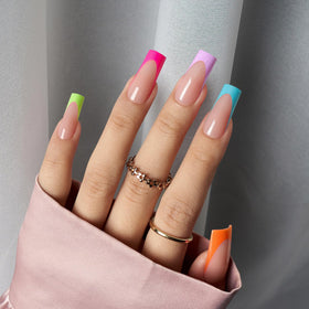 BTARTBOXNAILS Faux Ongles Pastel French Tip L Square pêche avec packaging