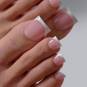 BTARTBOXNAILS Press On Toenails close-up of the French tip
