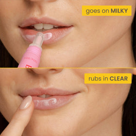 Burt's Bees Lip Milk Fraise Sucrée avec des fraises fraîches en arrière-plan