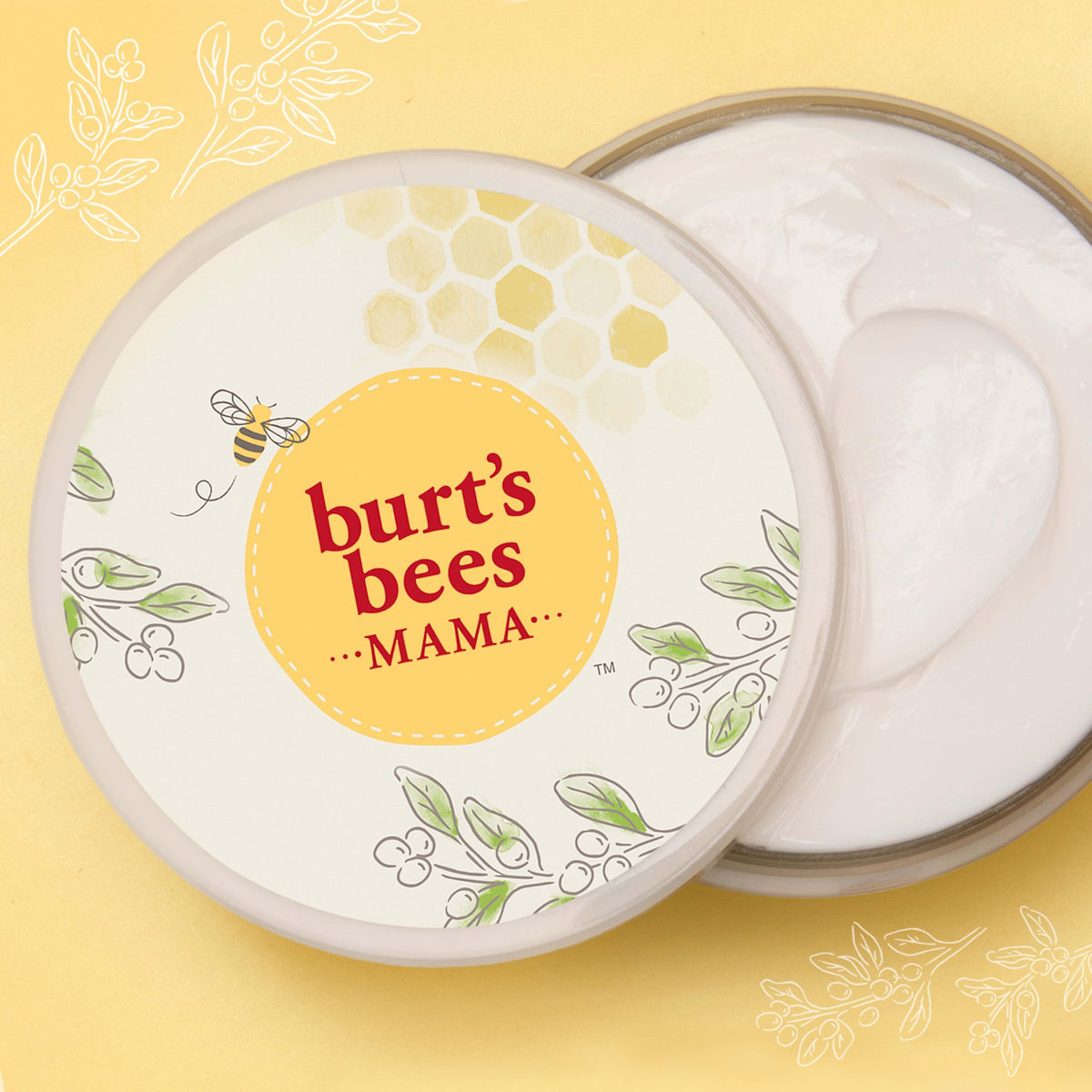 Burt's Bees Mama Belly Butter 240g en contexte de maternité