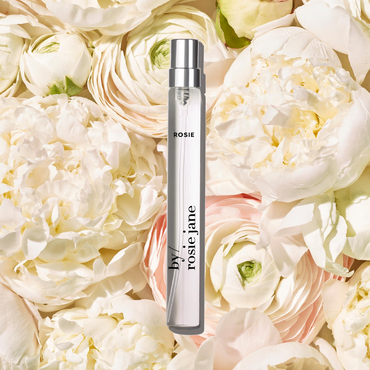 By Rosie Jane Parfum de Voyage 10ml avec spray en action
