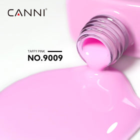 CANNI Vernis à Ongles Gel Rose affiché avec une application sur les ongles