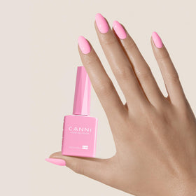 CANNI Vernis à Ongles Gel Rose Bébé flacon en gros plan