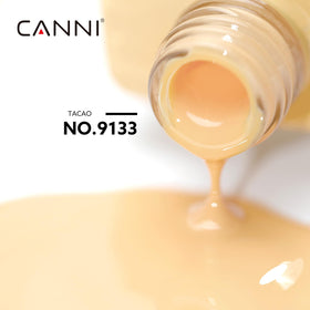 CANNI Vernis Jaune Pastel application sur ongles