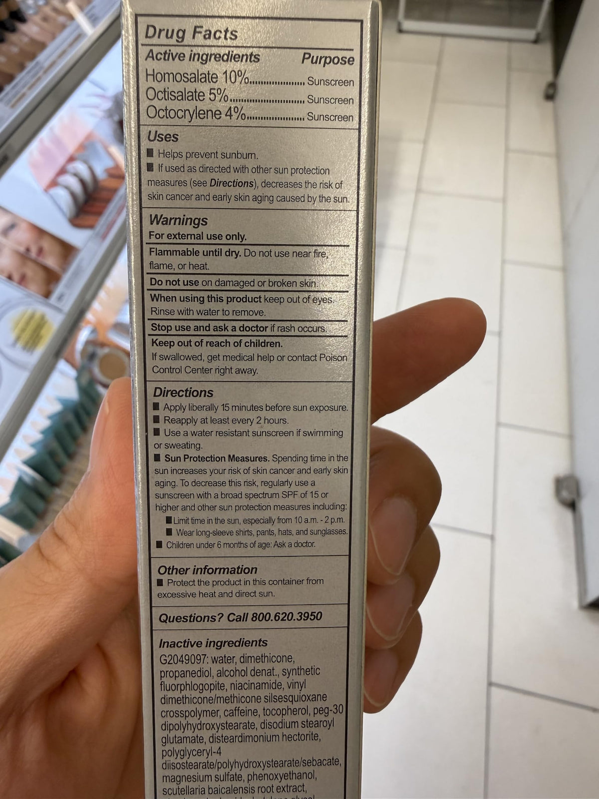 CC+ Cream IT Cosmetics avec autres produits de maquillage