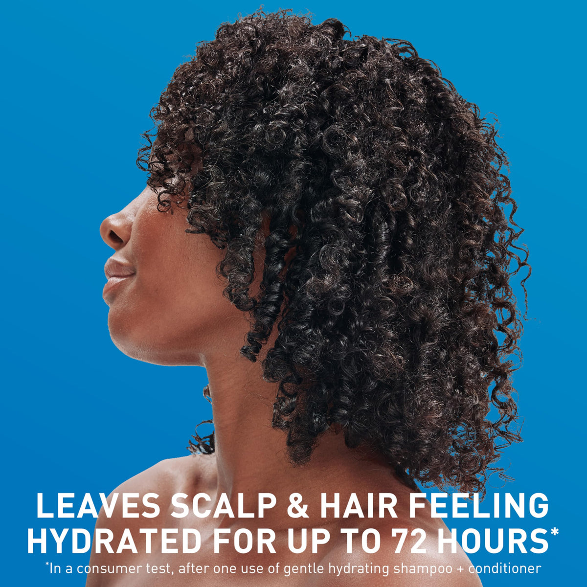 CeraVe Shampoo Doux Hydratant 19oz, en utilisation sur des cheveux