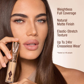 Charlotte Tilbury Concealer Flawless Blur packaging élégant