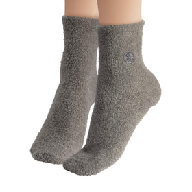 Chaussettes Aloe Vera Earth Therapeutics en situation de soin