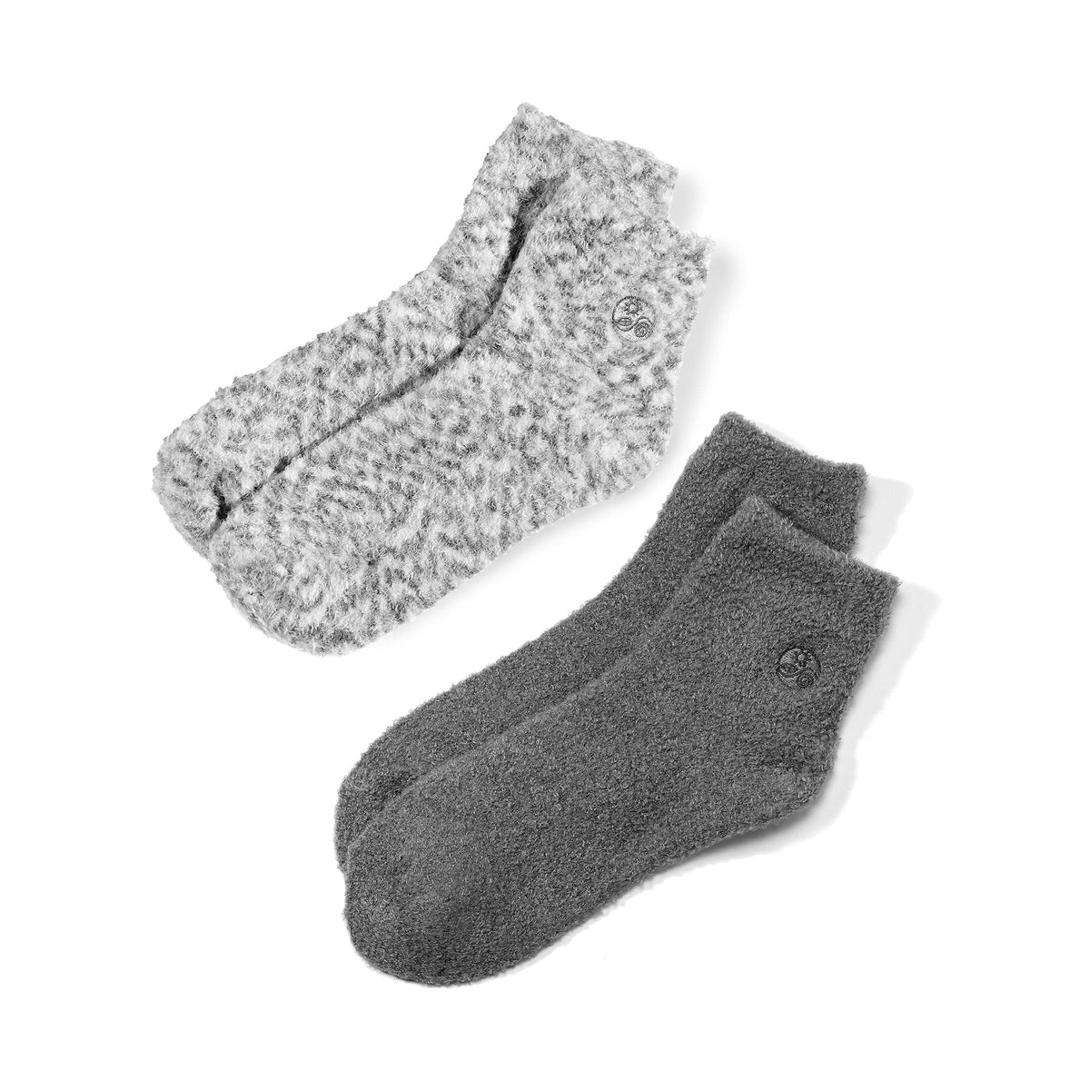 Chaussettes Aloe Vera Earth Therapeutics montrant l'aspect doux et moelleux