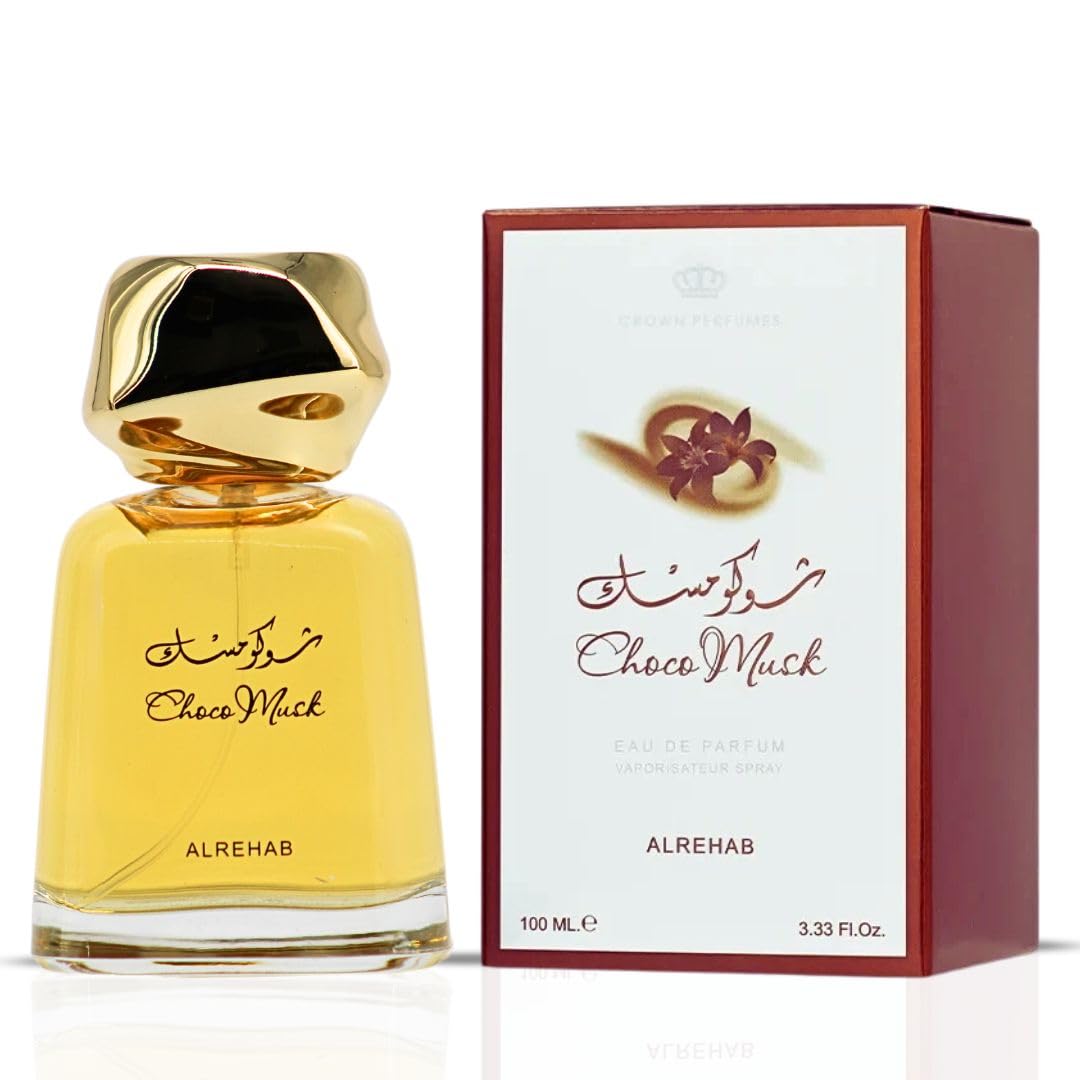 Choco Musk Eau de Parfum sur une table en bois