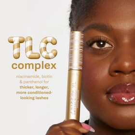 cils allongés et volumisés avec le mascara Tartelette XL
