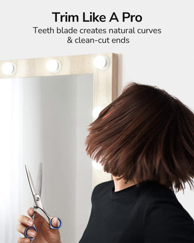 Ciseaux de coiffure ULG sur fond neutre